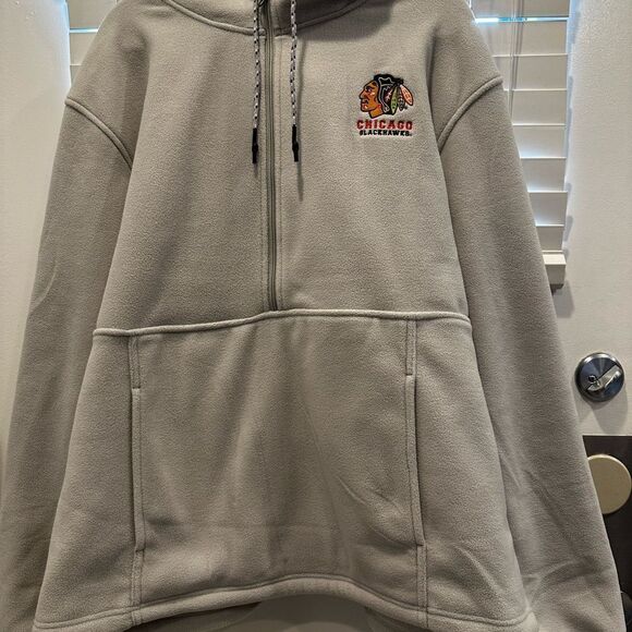 Chicago Blackhawks Gray Sweater - Picture 1 of 6